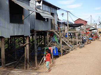 49 Villaggio su palafitte di Chong Khneas