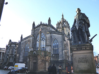 09 Old Town - Cattedrale di St.Giles e la statua di Adam Smith