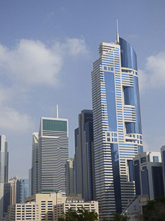 07 Dubai - Sheikh Zayed road - Da sx Nassima toer (270 m.)-Latifa tower (210 m.)- HHH tower (317 m.)