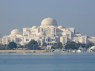 49 Abu Dhabi - Il palazzo del sovrano di Abu Dhabi
