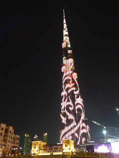 53 Dubai - Downtown Dubai - Il Burj Khalifa si anima