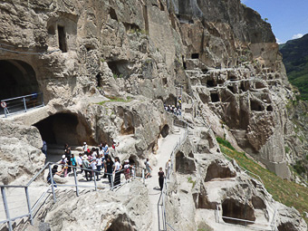 01 Monastero rupoestre di Vardzia