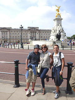 12 St James's - Famiglia a Buckingame Palace