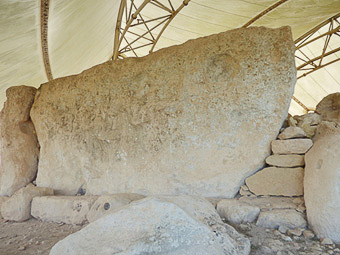 02 Tempio di Hagar Qim, il megalite pió pesante - 20 tonnellate