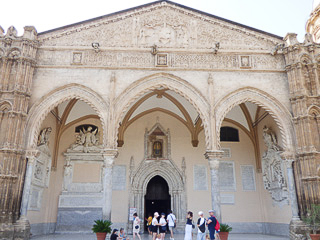 19 - Palermo - Cattedrale - Lo stupendo ingresso principale