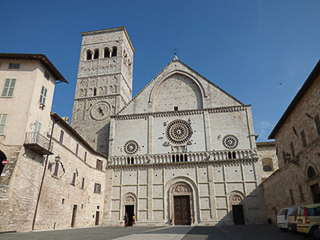14 - Assisi - Duomo di Santa Rufina