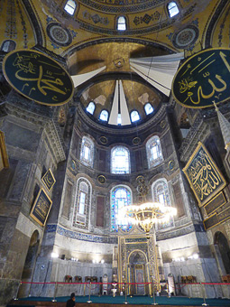 42 Istanbul - Sultanahmet- Haghia Sophia - Interno