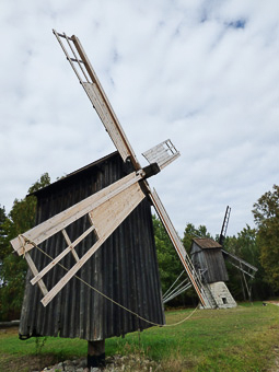 20 - Museo estone all'aria aperta - Mulini a vento delle isoli estoni